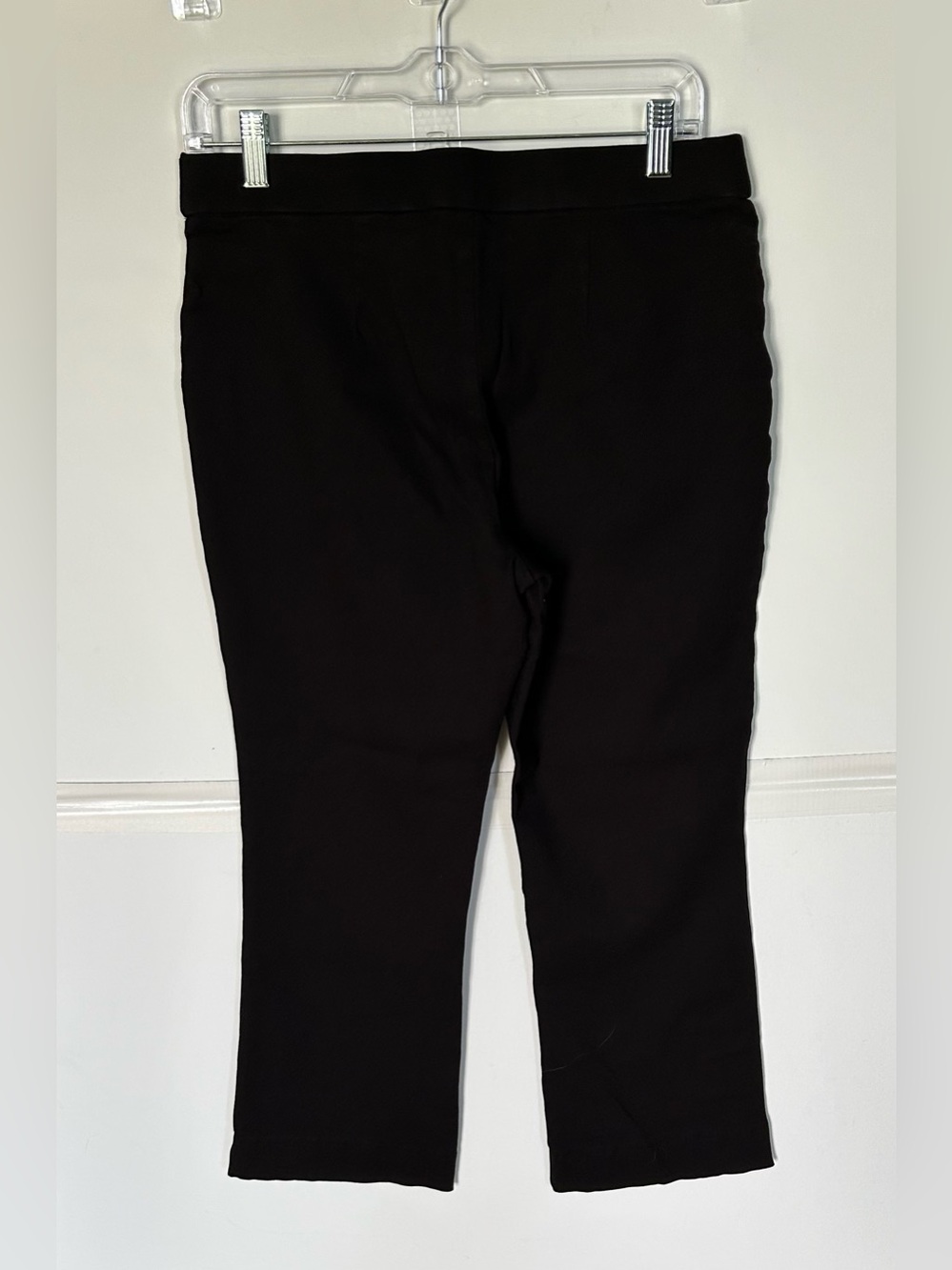 Simply Vera Vera Wang black Capri pant for women, size M